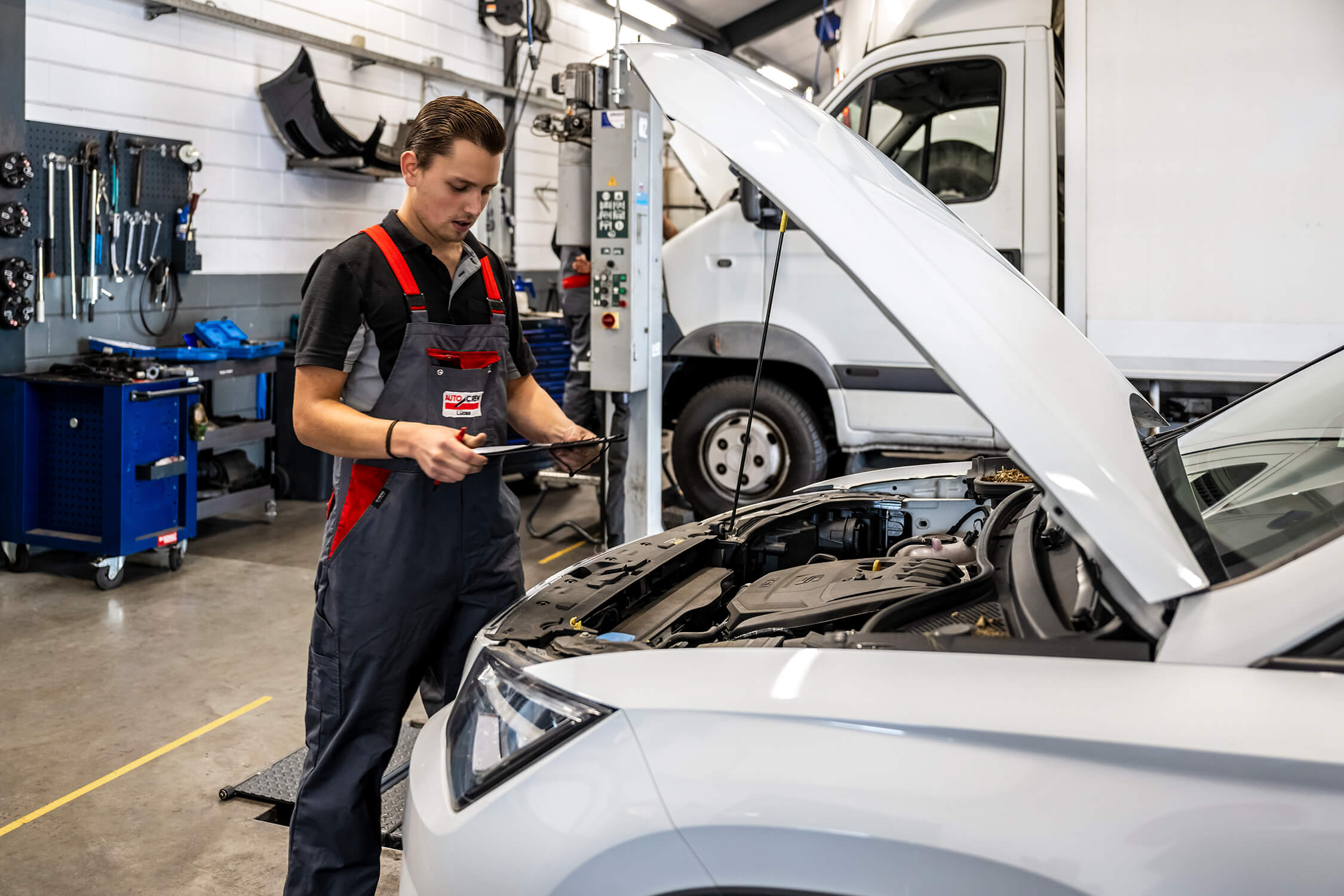 auto werkplaats onderhoud